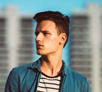 在线短信轰炸网页版